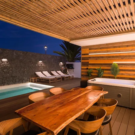 Villa Victoria - Playa Blanca Exterior photo