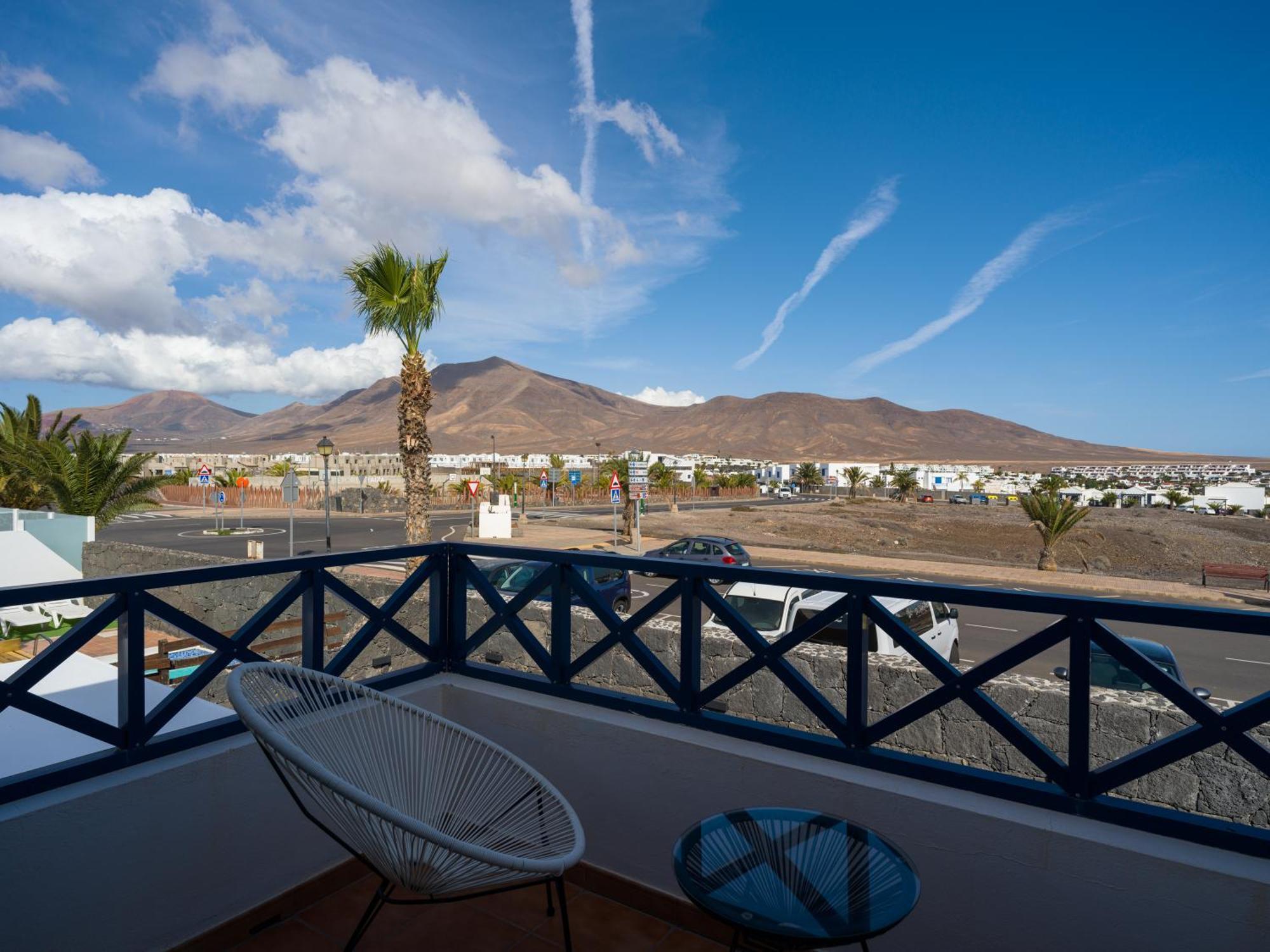 Villa Victoria - *